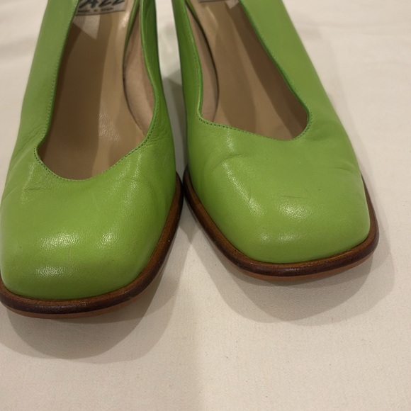 Jazz 💚💚 Unique Bright Vintage Green Square Toe Slingback 70s Heels - Picture 3 of 9